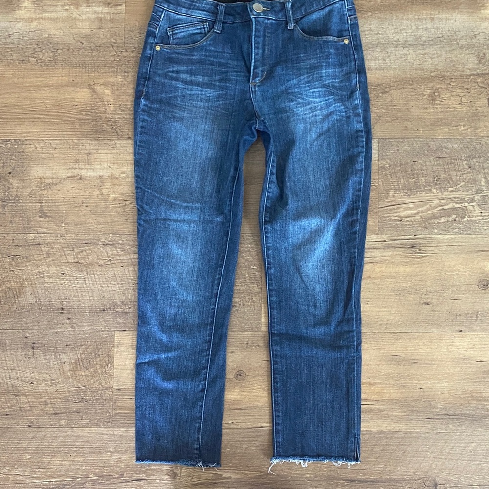 Raw hem straight leg jeans
